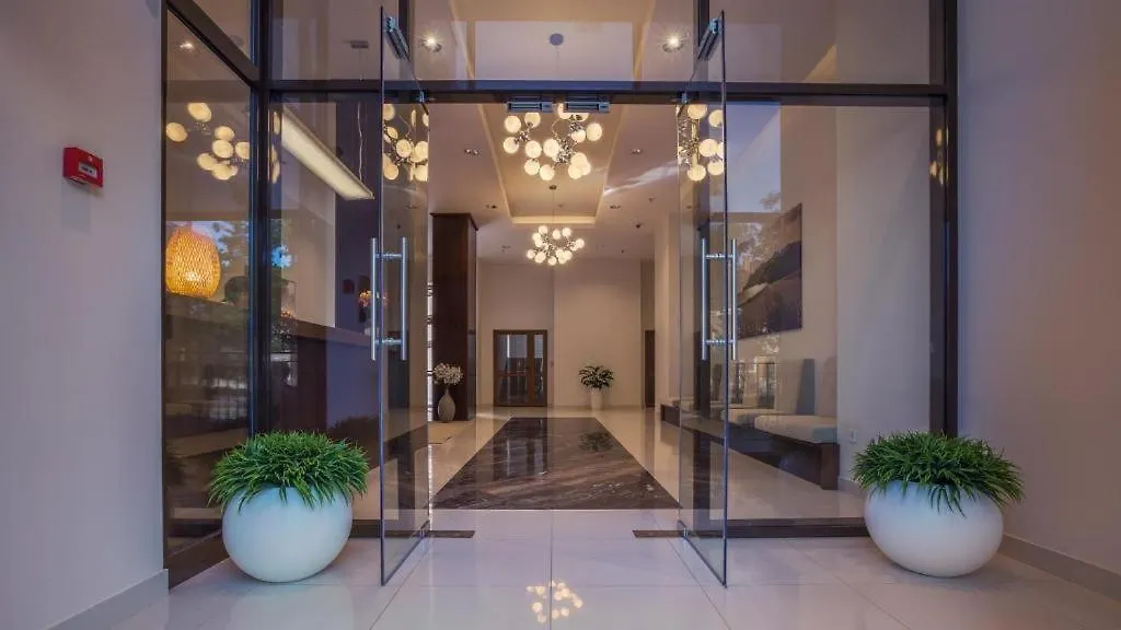 Апартамент Flowers Apartment Varna